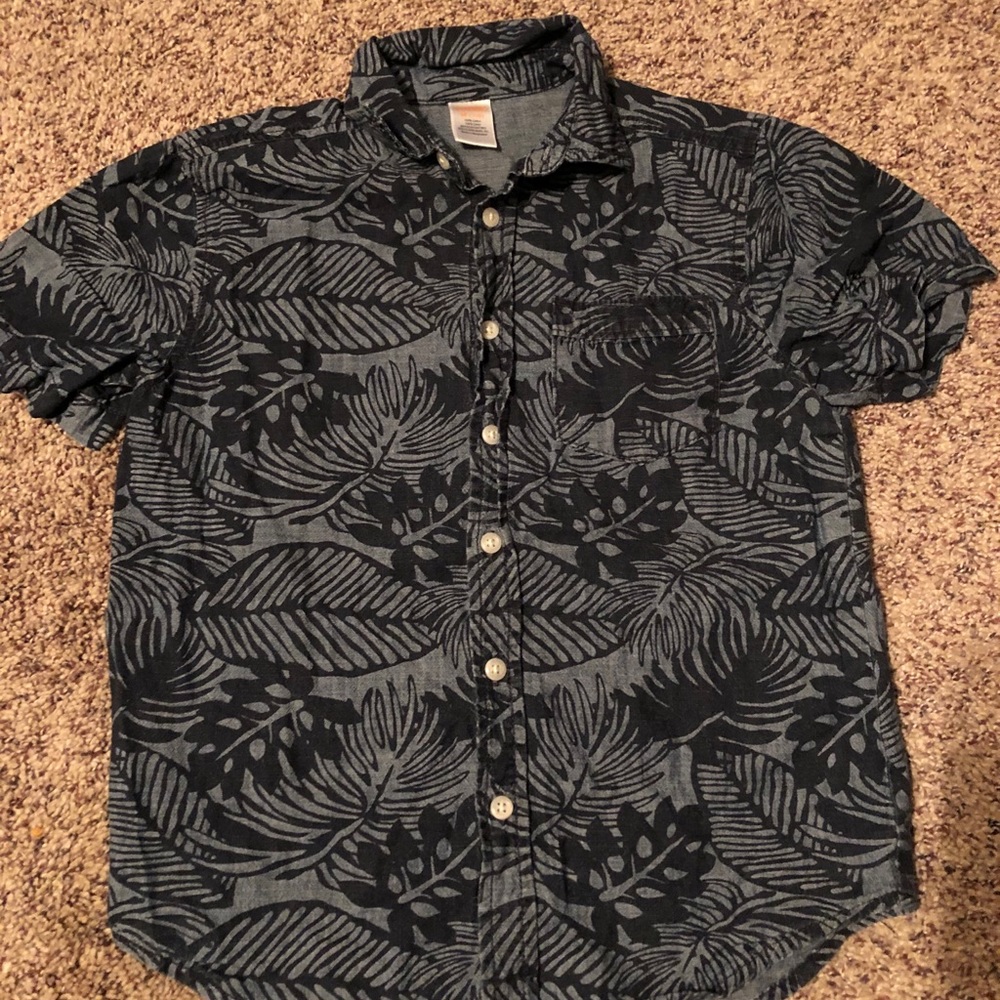 ❄️ 2/$20 Boys Hawaiian Button Down